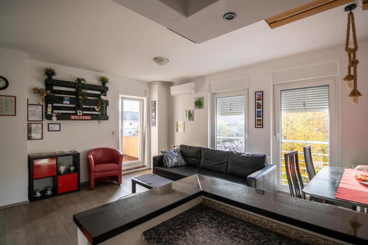 Apartment Biscan Sveta Nedjelja  Eksteriør billede